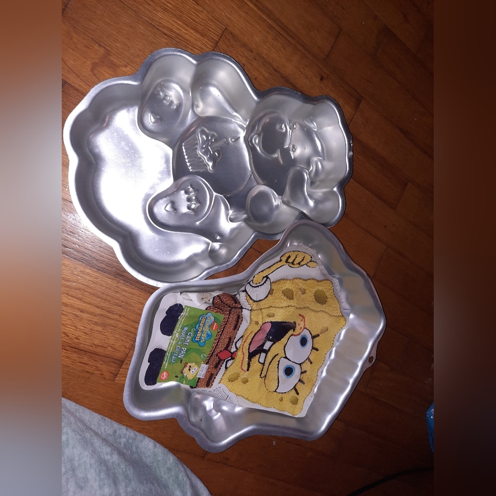 Cake pans - Picture 6 of 13